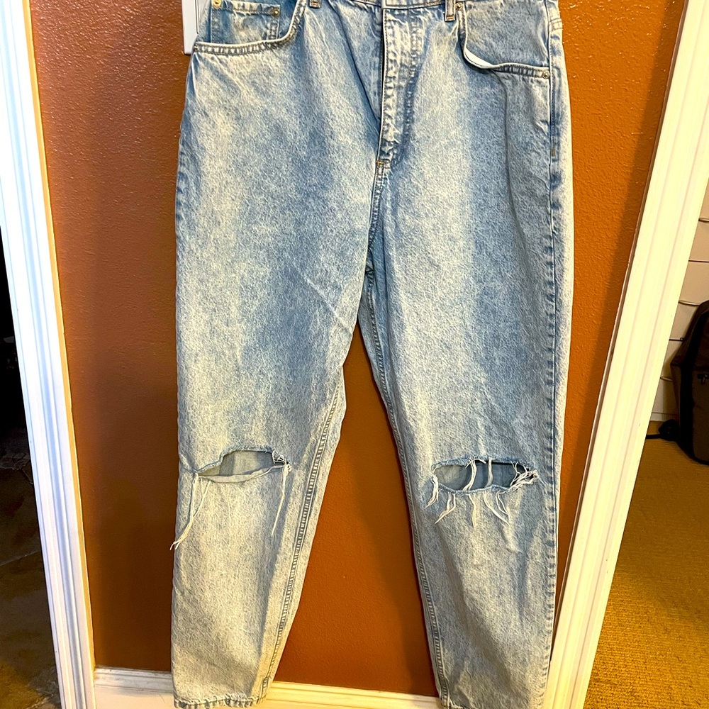 Ripped jeans